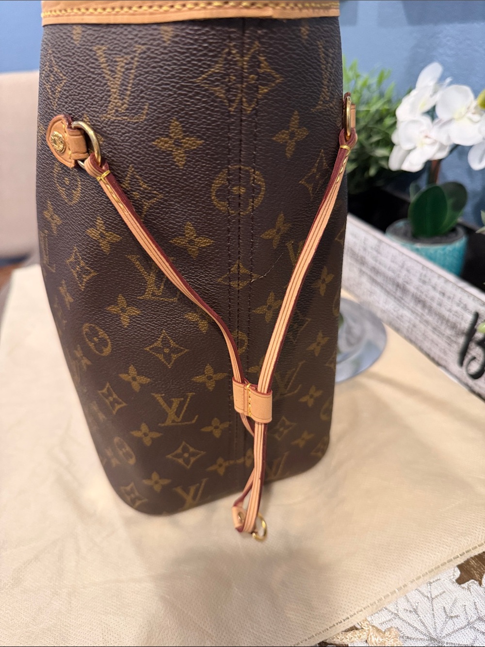 Authentic Louis Vuitton Never Full MM monogram - Picture 4 of 17